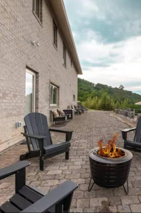 Mountain Top Oasis Villa Sevierville Exterior photo