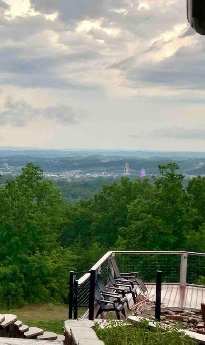 Mountain Top Oasis Villa Sevierville Exterior photo